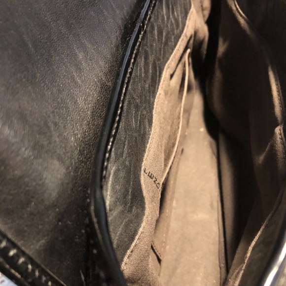 Fendi B bag and matching wallet - Picture 13 of 16